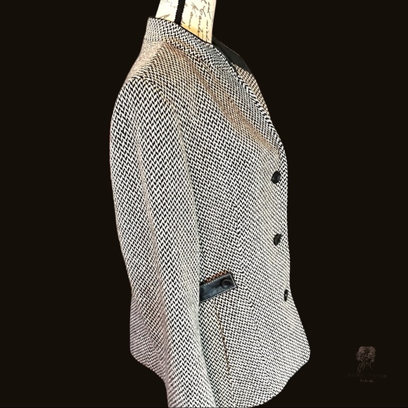 EUC Talbots Black & White Herringbone, Wool Tweed w/ Leather Blazer, Size 14 - Picture 3 of 9